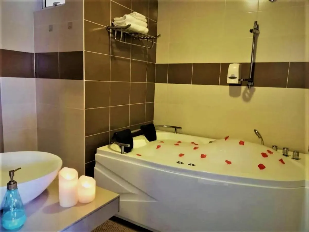 Sunrise Premium Waterpark Resort @Melaka Apartment
